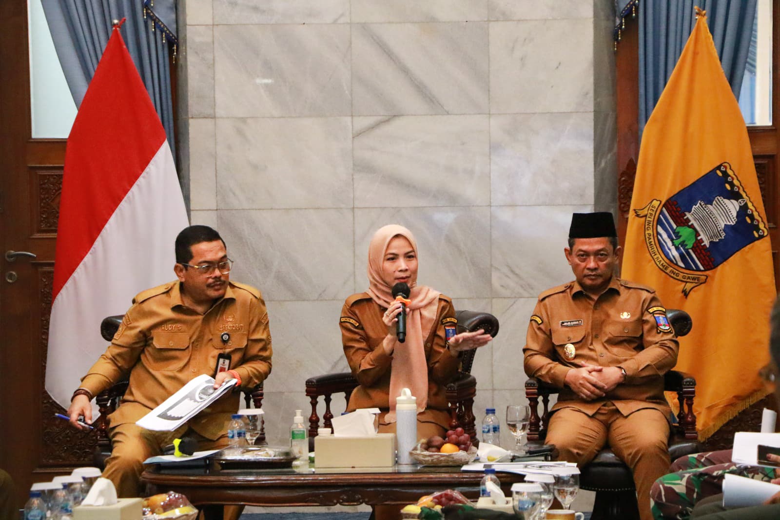 bupati-ratu-zakiyah-ajak-forkopimda-kolaborasi-tuntaskan-program-100-hari-kerja