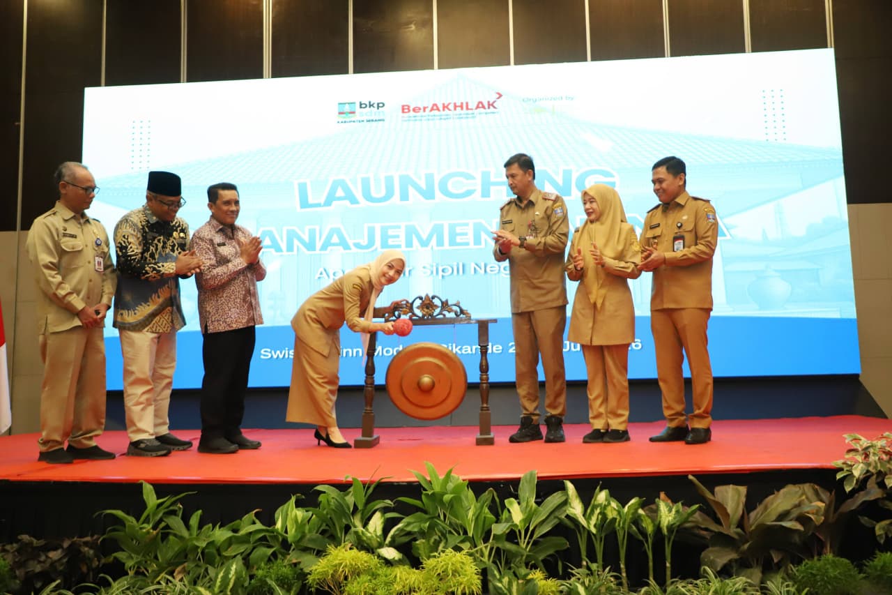 dilaunching-bupati-ratu-zakiyah-pemkab-serang-mulai-terapkan-manajemen-talenta-asn