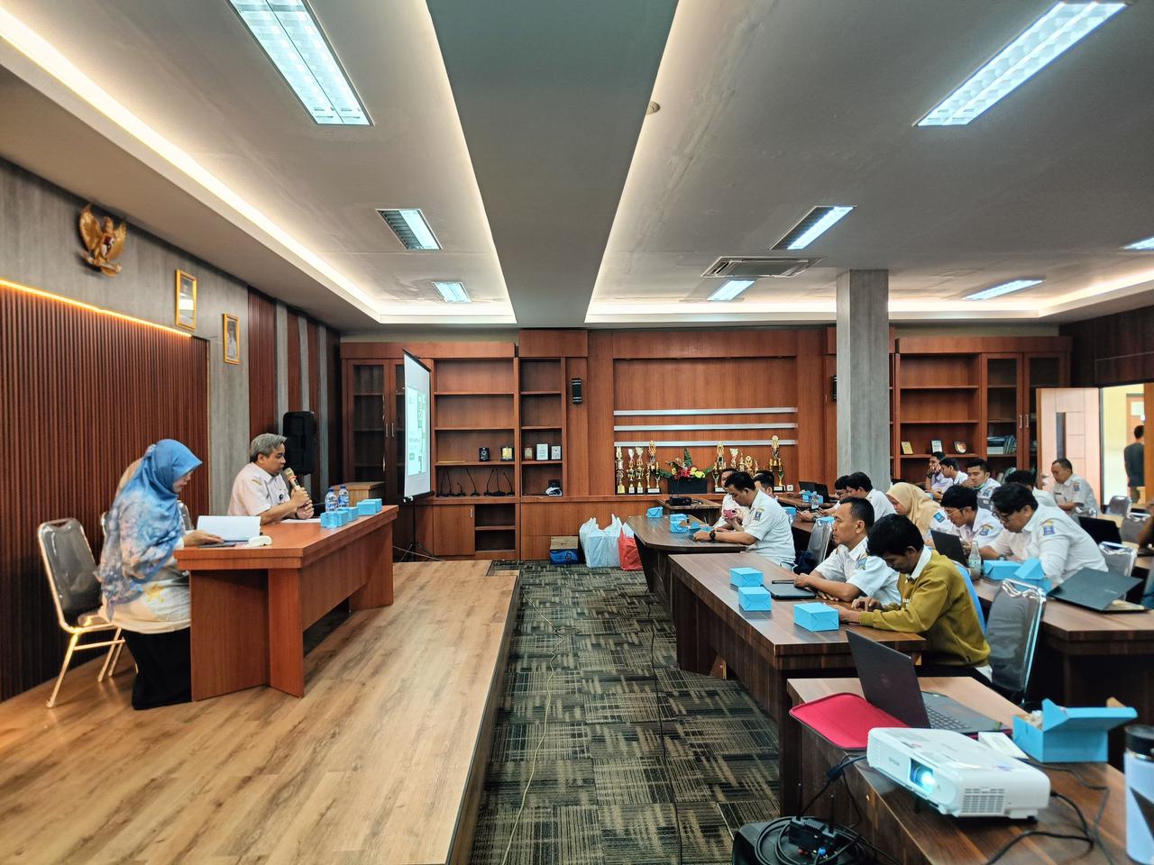 diskominfo-kabupaten-serang-latih-pengelola-website-puskesmas