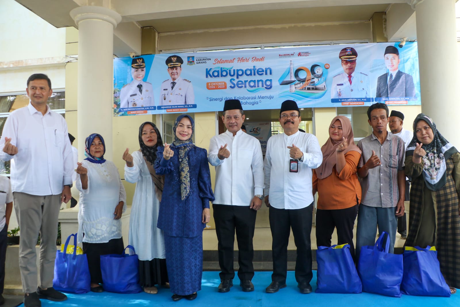 hari-jadi-ke-499-kabupaten-serang-bupati-ratu-zakiyah-salurkan-ratusan-paket-sembako