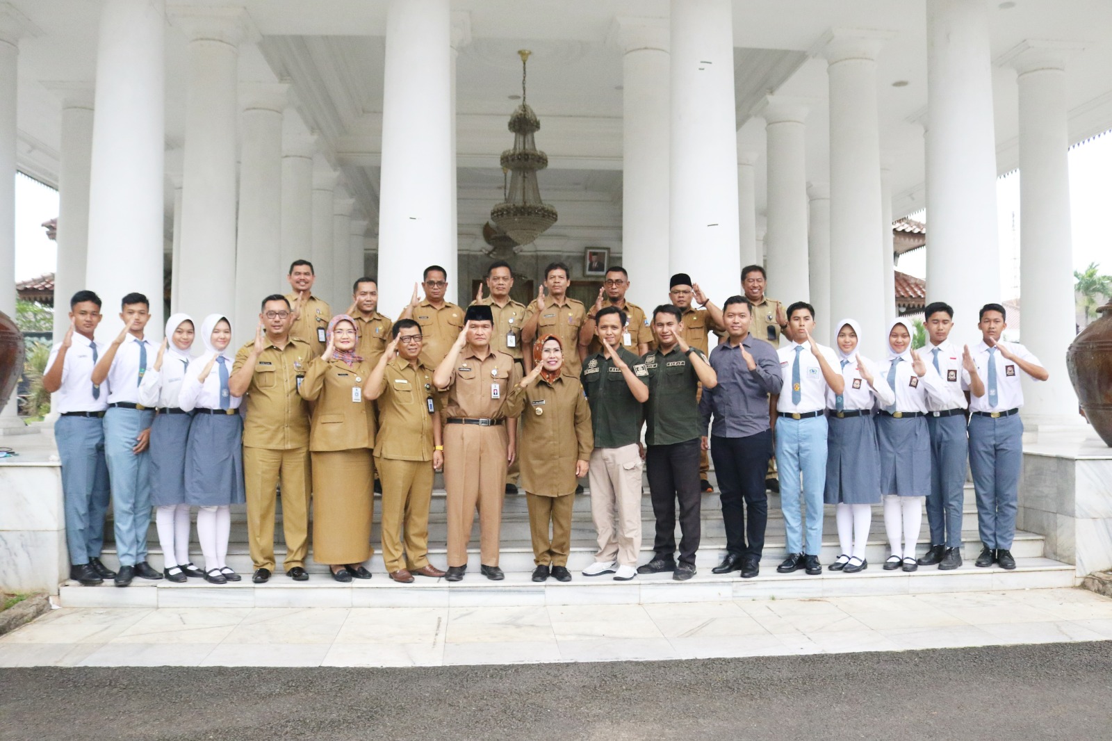 sembilan-paskibraka-wakili-kabupaten-serang-ke-tingkat-provinsi-dan-nasional