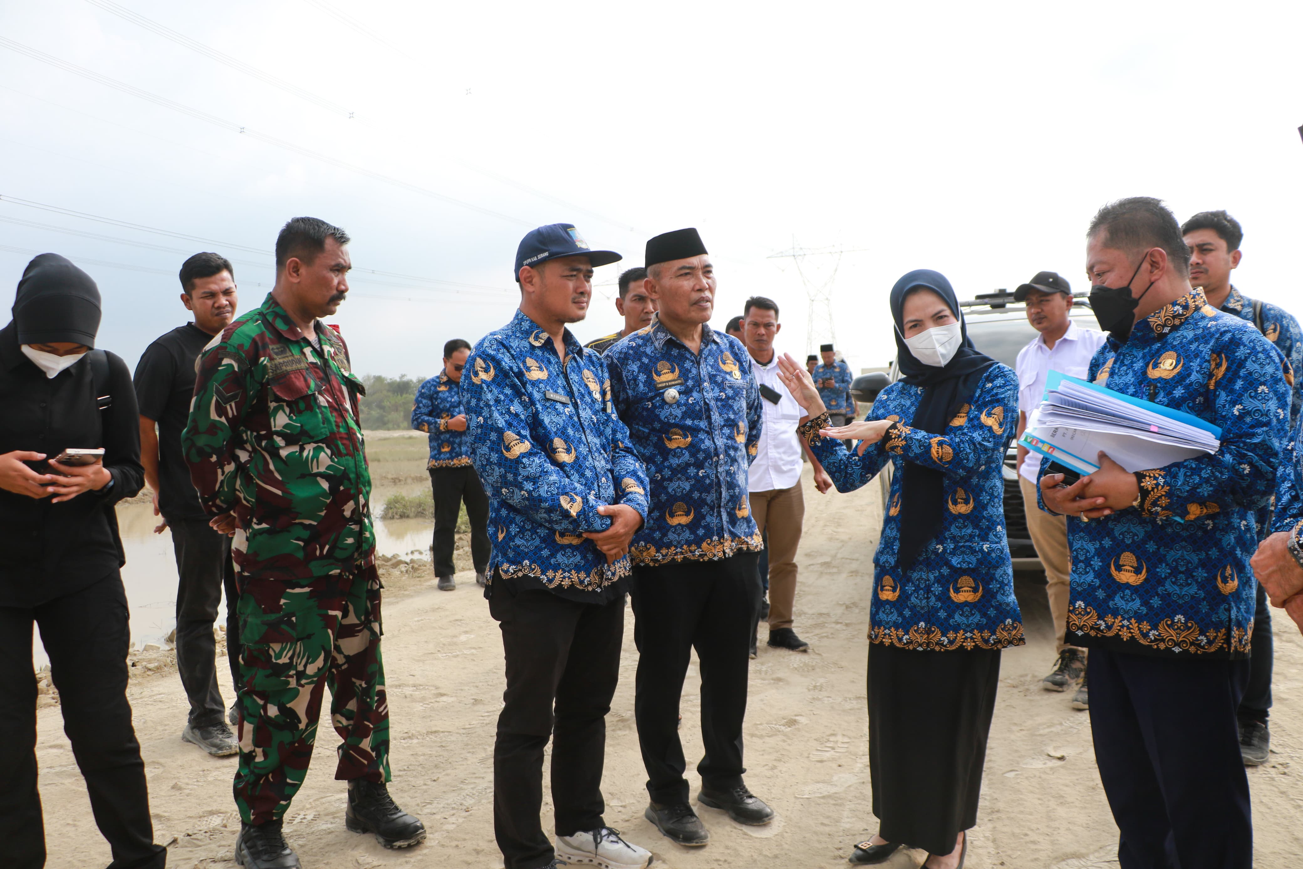 sidak-galian-c-bupati-serang-ratu-zakiyah-beri-instruksi-ditertibkan