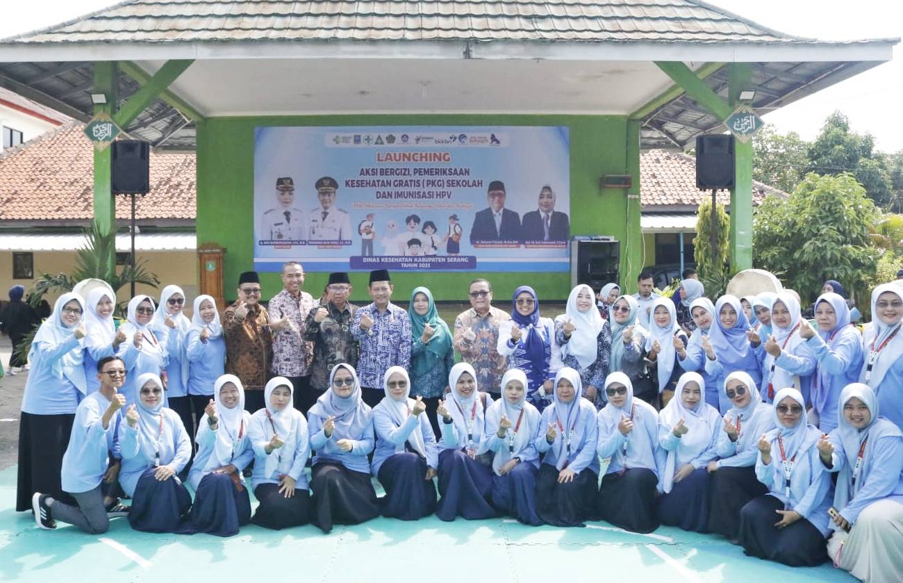 wabup-najib-hamas-launching-gerakan-aksi-bergizi-di-mtsn-4-kabupaten-serang