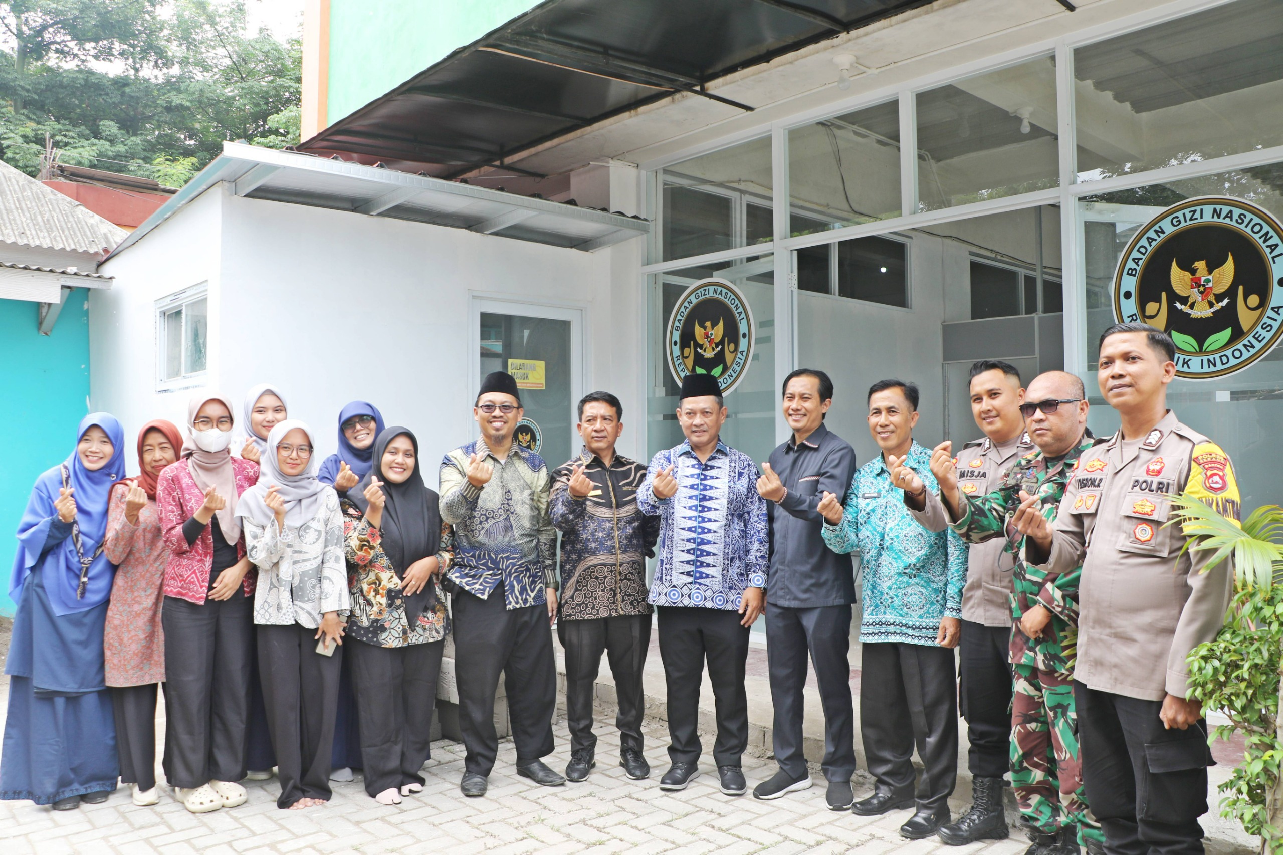 wabup-serang-najib-hamas-pastikan-pelayanan-sppg-citerep-ciruas-sesuai-sop-bgn